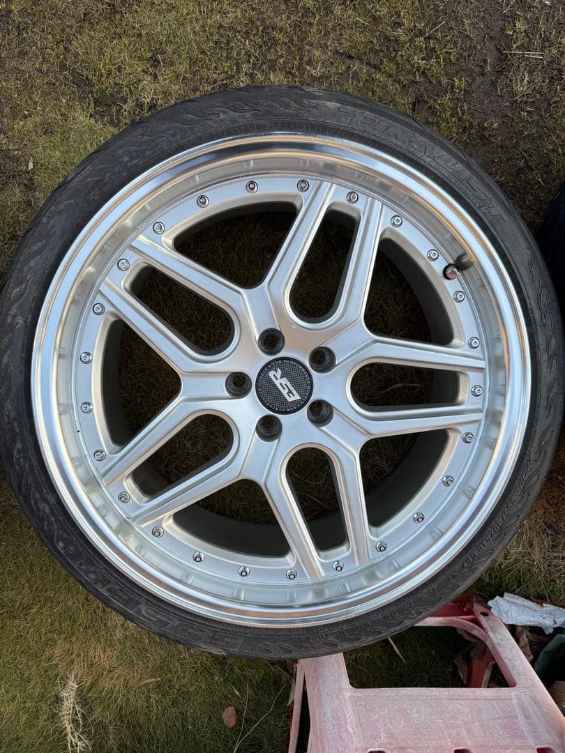 ESR CS15 USホイール 8.5j+30通し