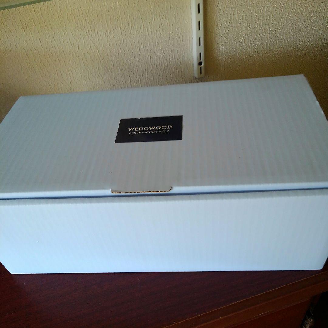 こ*の様 WE DGWOOD コ━ヒ━カップペア　箱付きお値下げ 本日中お買いあ