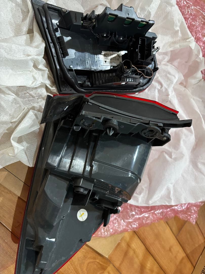 ＢＭW 3シリーズ　 F31 LCI テールライト