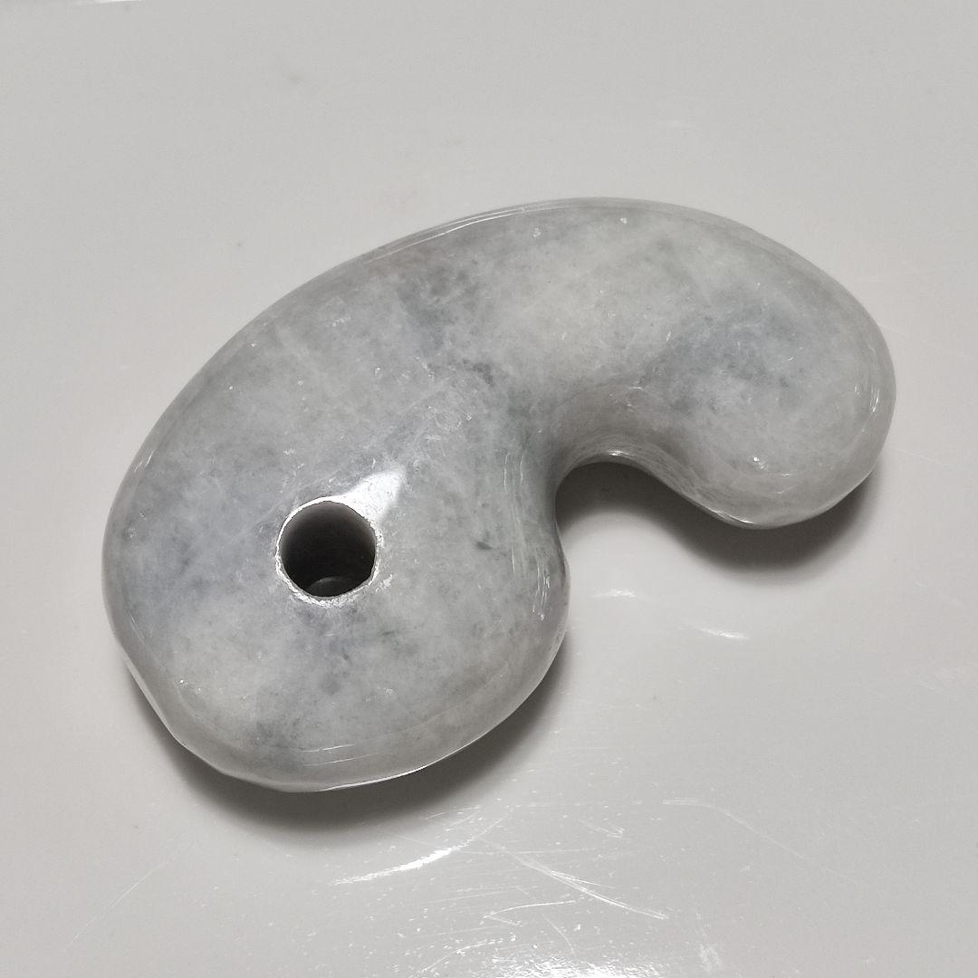 パワーストーン　天然石　勾玉　ミャンマー産　翡翠(ヒスイ)　166g　N.604