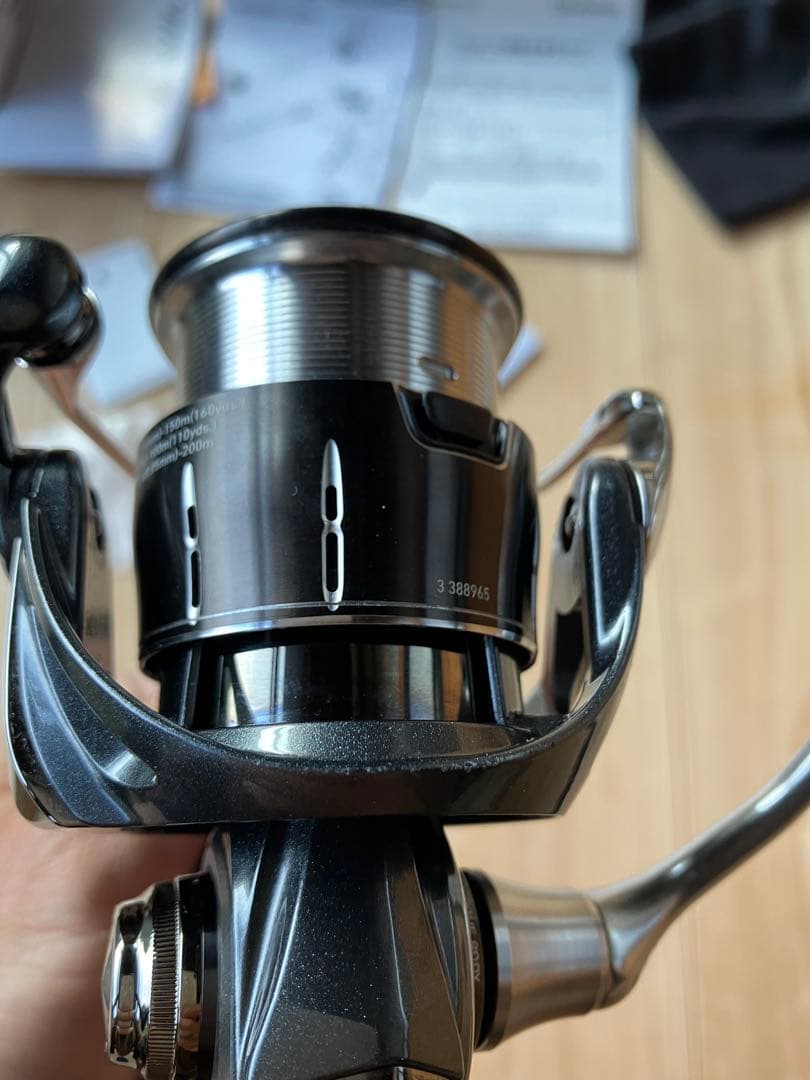 24ルビアスDAIWA LUVIAS LT2000S-H スピニングリール