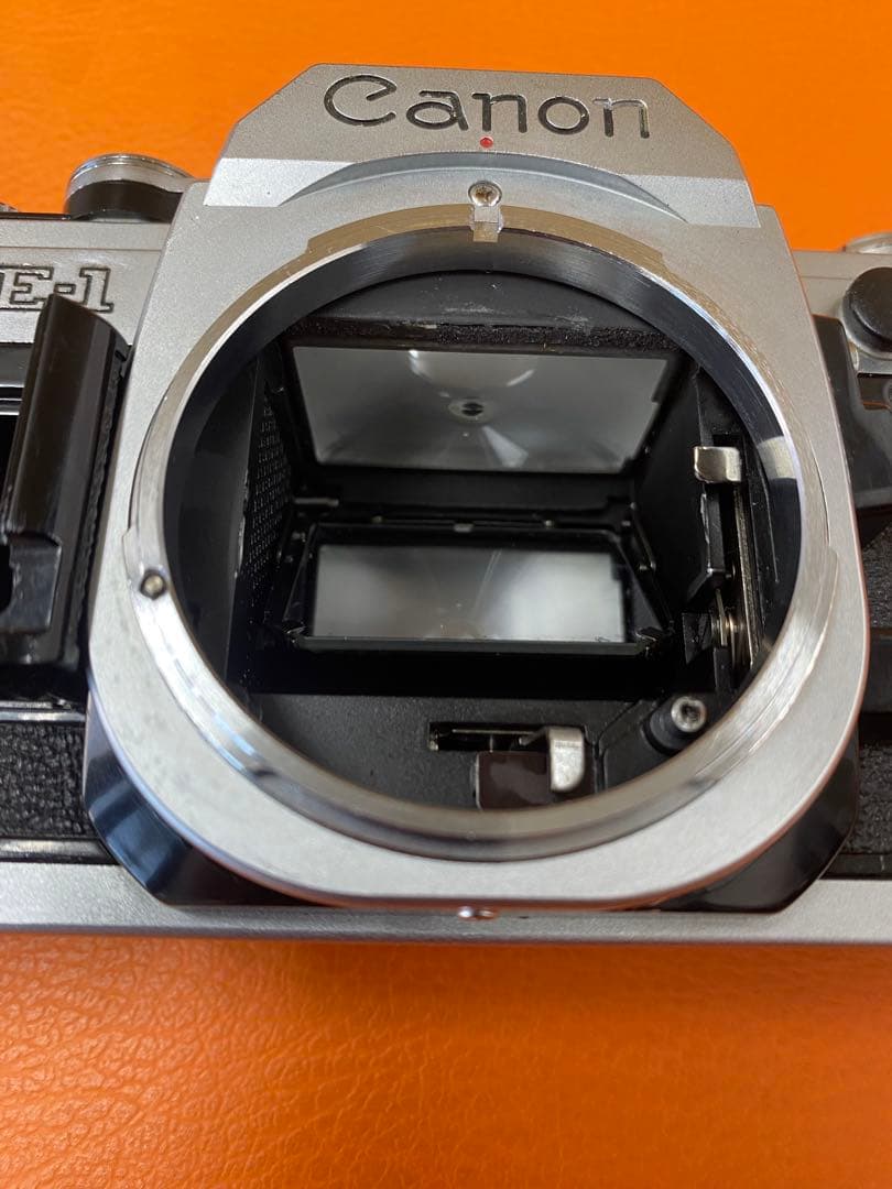 Canon AE-1 一眼レフフィルムカメラ