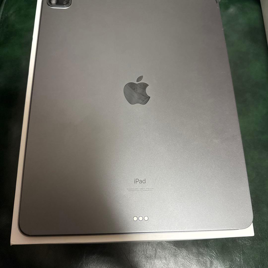 iPad Pro 12.9インチ (第5世代) 128GB スペースグレイ
