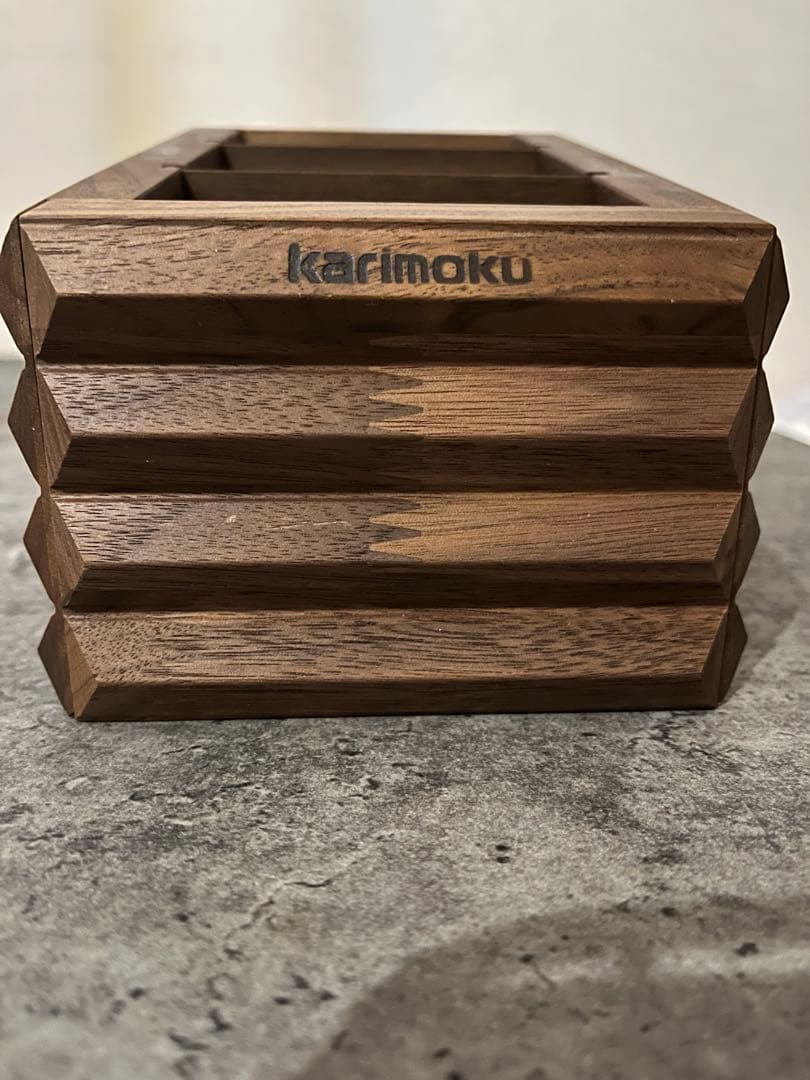 カリモク✩非売品!入手困難　リモコンスタンド　小物ケース　木目　ウォールナット