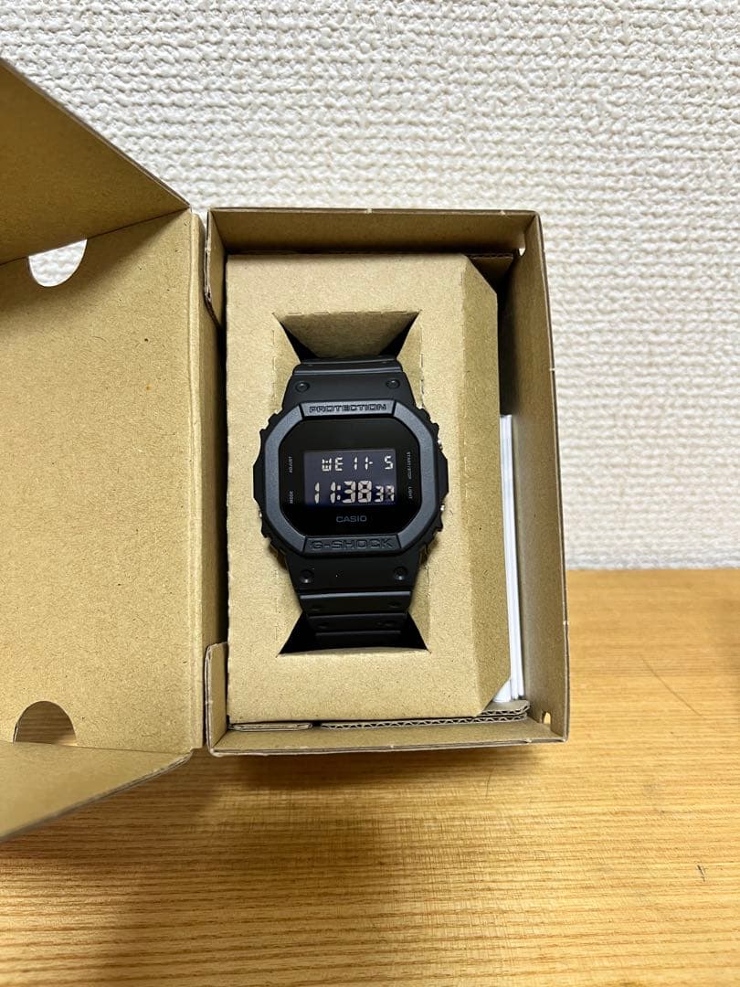 【新品未使用】CASIO G-SHOCK DW-5600UBB-1JF