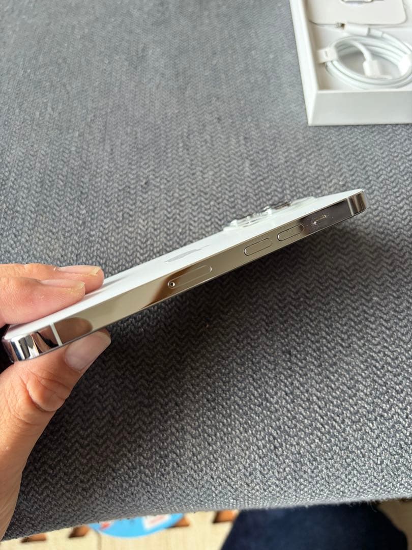 iPhone 14 Pro シルバー128GB本体