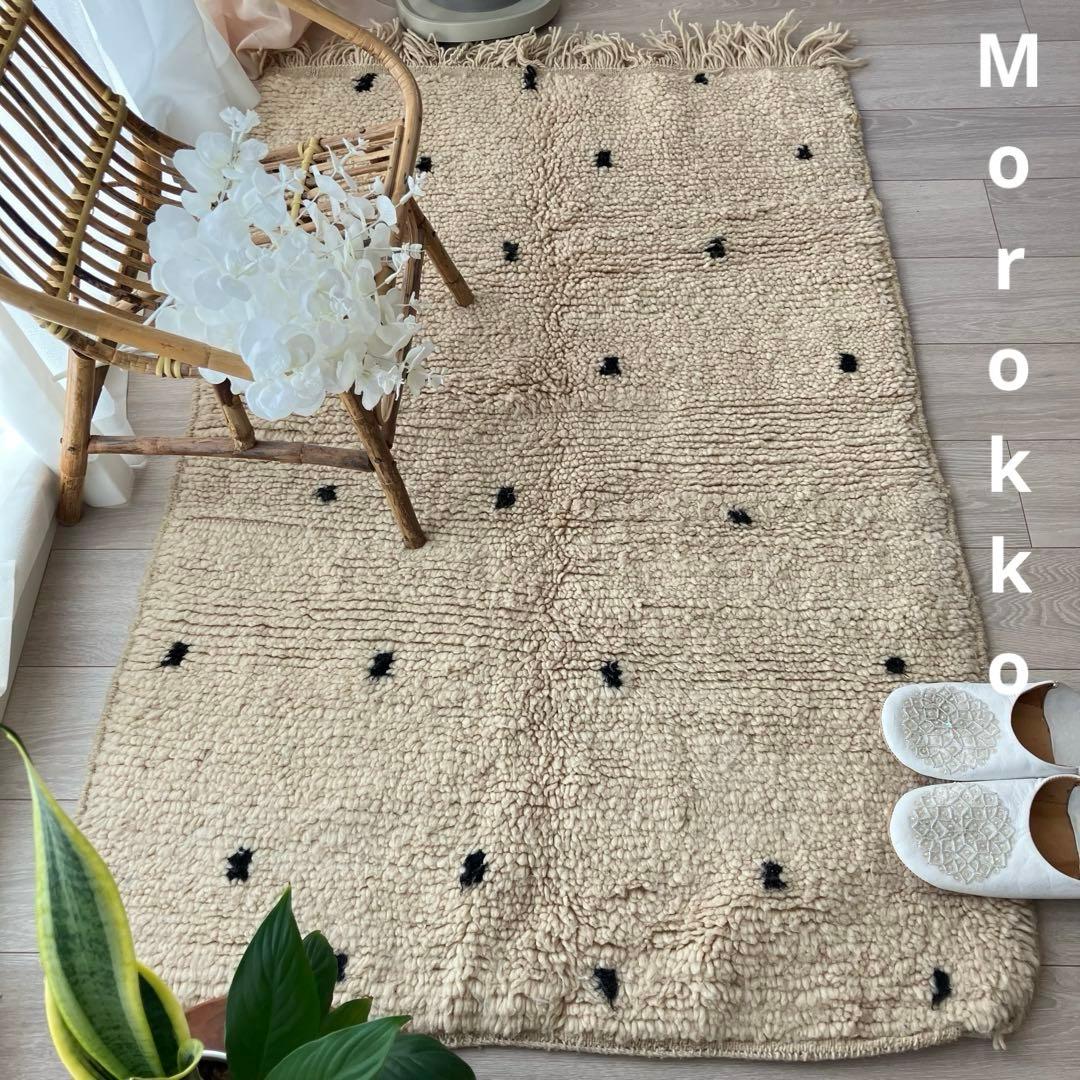 ドット90×142 オフホワイト　ブラック　モロッコラグ　トルコヴィンテージラグ