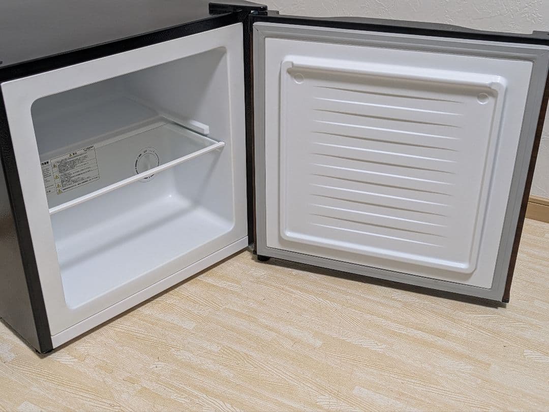 2020年製 WINCOD 冷凍庫 TH-32LF1-WD