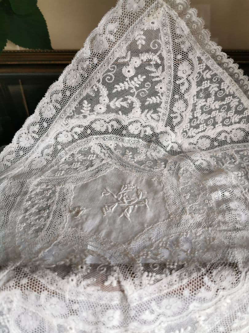 アンティークフランス ノルマンディーレース アップリケ タンバーチュールランナー