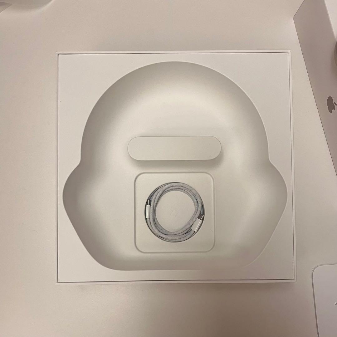 AirPods Max スターライト Apple ヘッドフォン