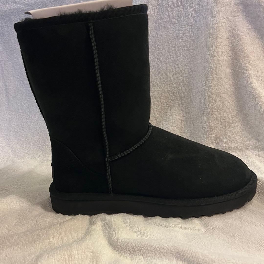 ブラックムートンブーツ