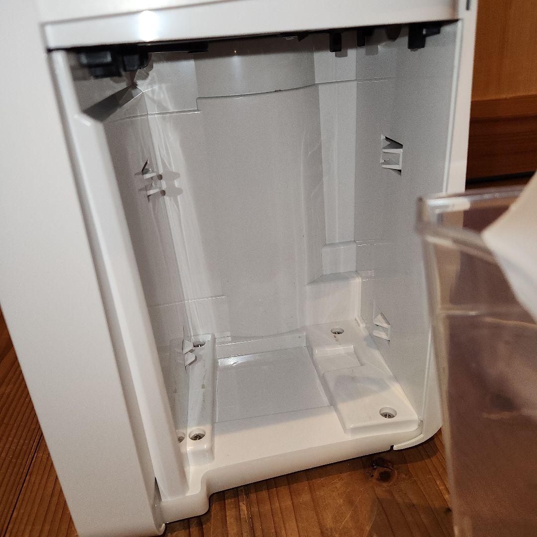 美品　シャープ　衣類乾燥除湿機　CV-P71-W　2023年製