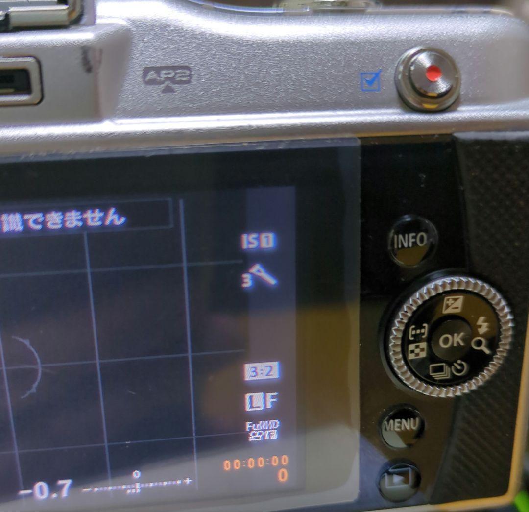 シャッター8433回 オリンパス E-PM1 シルバー