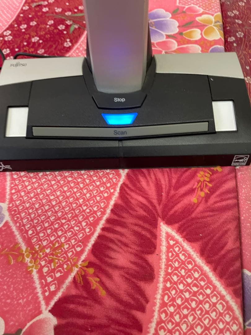 [通電確認済]ScanSnap SV600 スキャナー