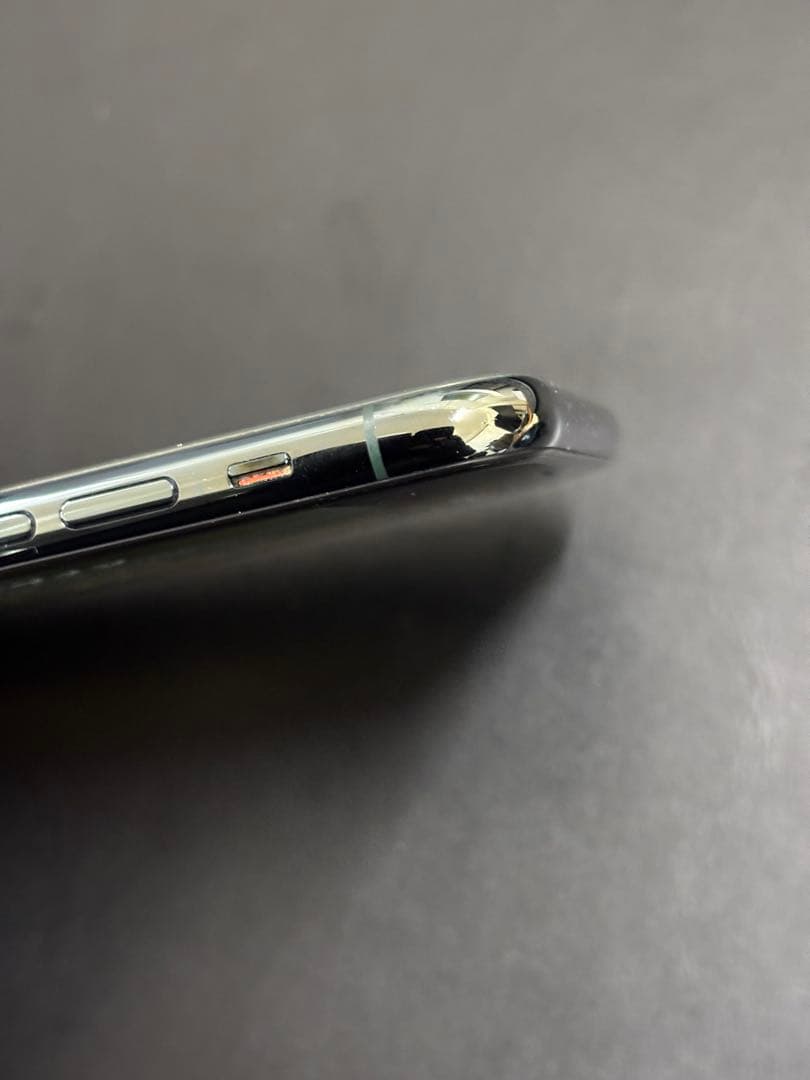 256GB iPhone 11 Pro バッテリー82%