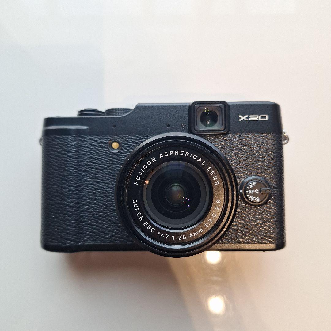 FUJIFILM X20 コンパクトデジタルカメラ