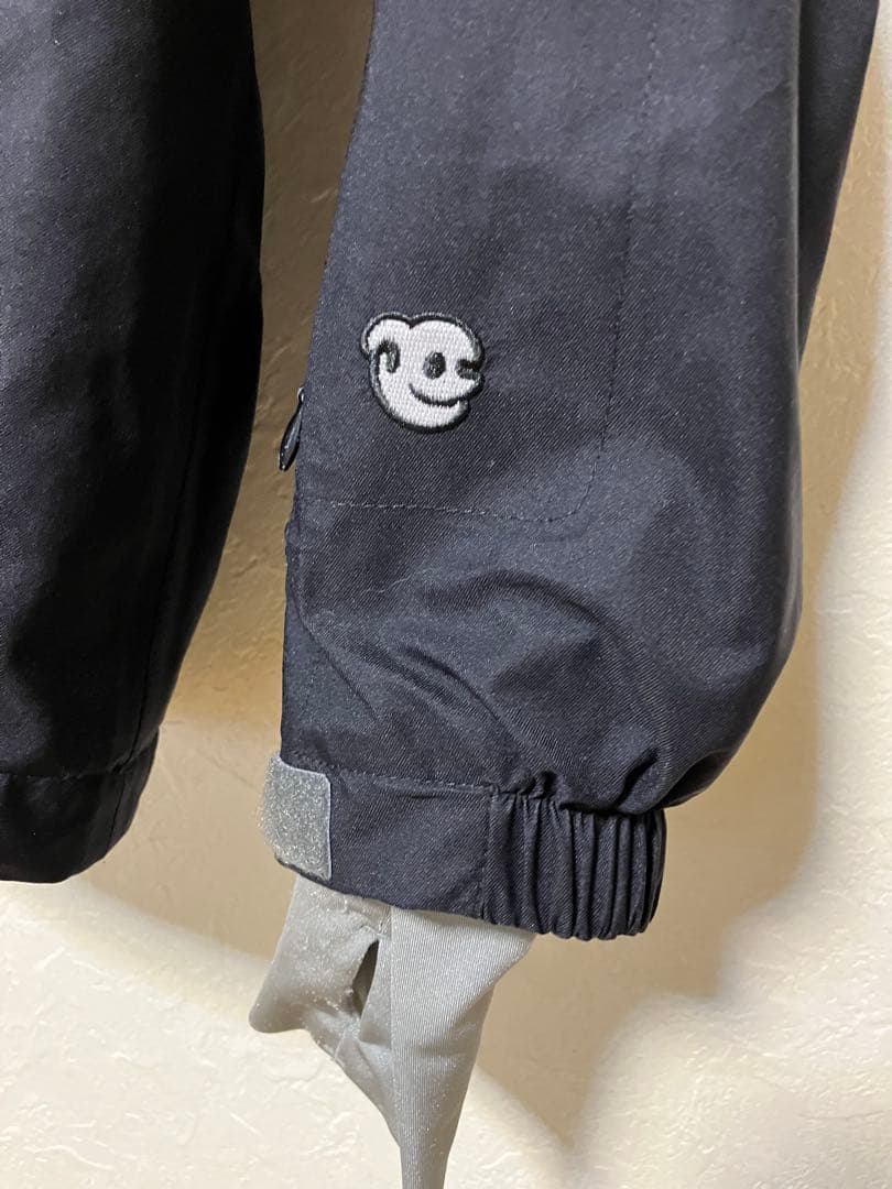p.rhythm outerwear/プリズム　キッズ140 ジャケット　黒