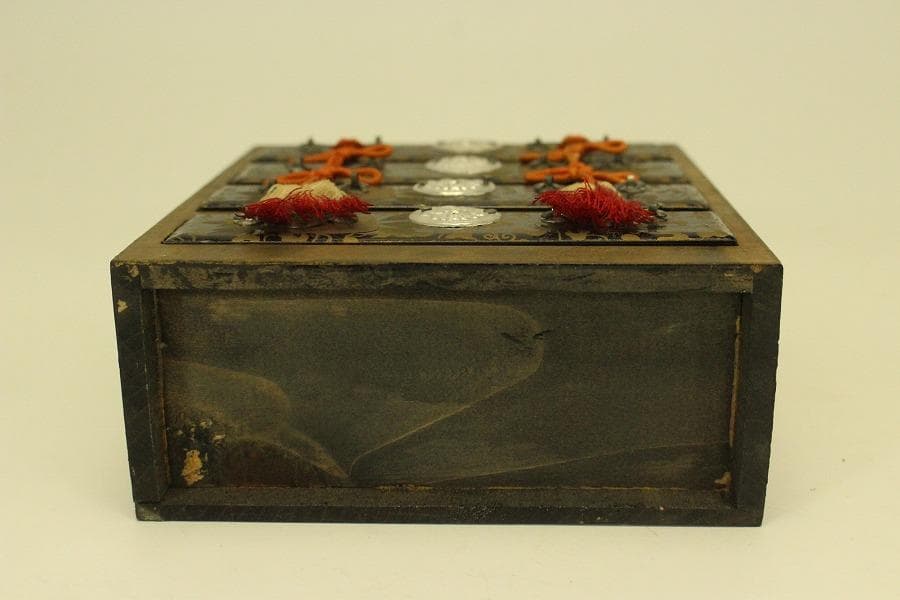 雛道具 ミニチュア 蒔絵 箪笥 長持 木製 時代物(A980)