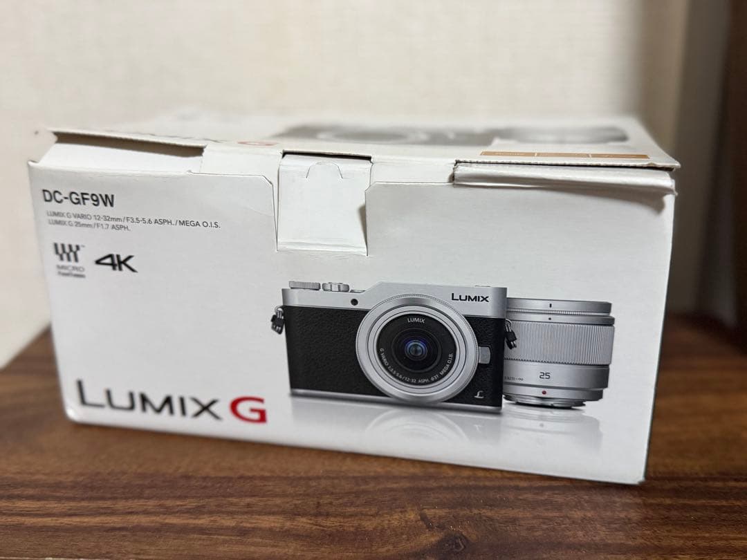 Panasonic LUMIX DC-GF9W ミラーレスカメラ