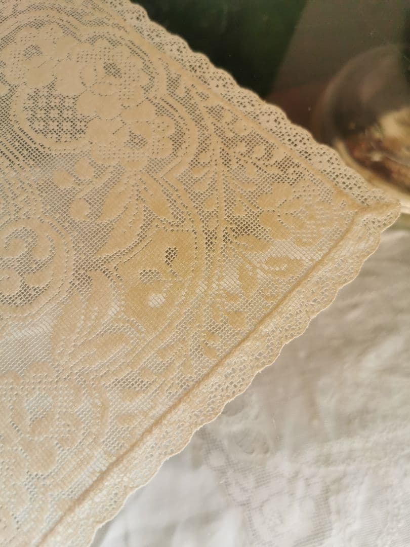 アンティーク 目の細かな◻◽フィレレース レクタングル トレイクロス ローズ紋β