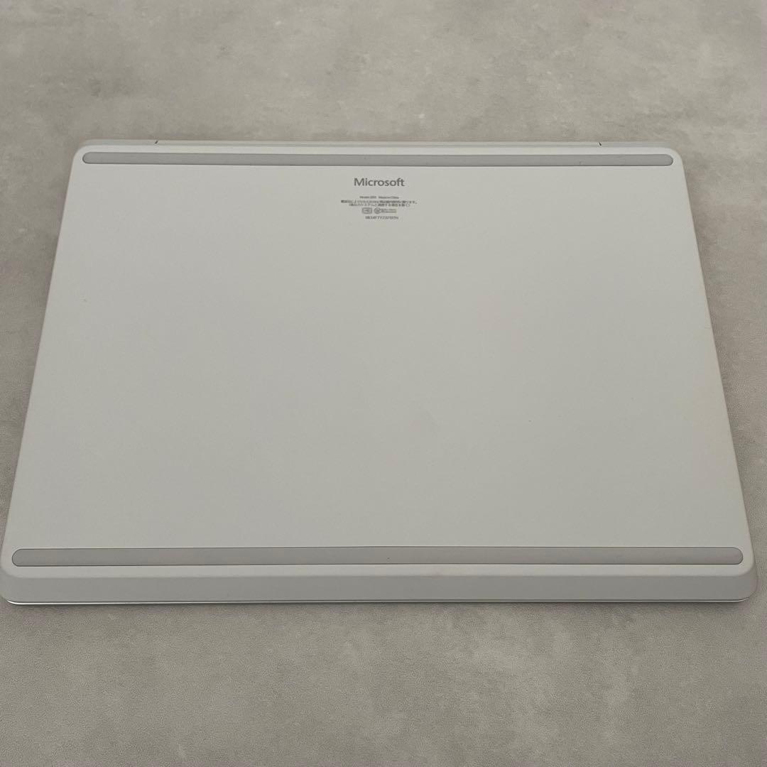 Surface Laptop Go2 128GB プラチナ
