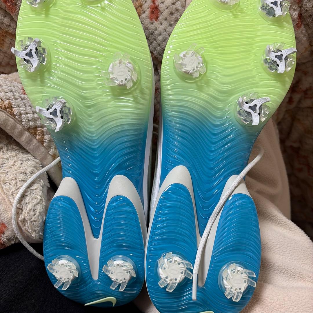 NIKE AIR ZOOM VICTORY TOUR 3 ナイキゴルフシューズ