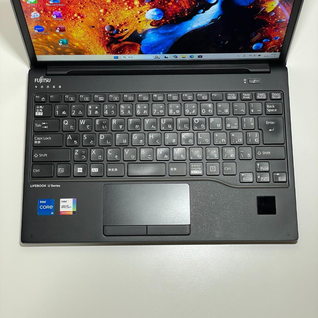 第13世代i5 LIFEBOOK U9313 ノートPC 薄型軽量 win11