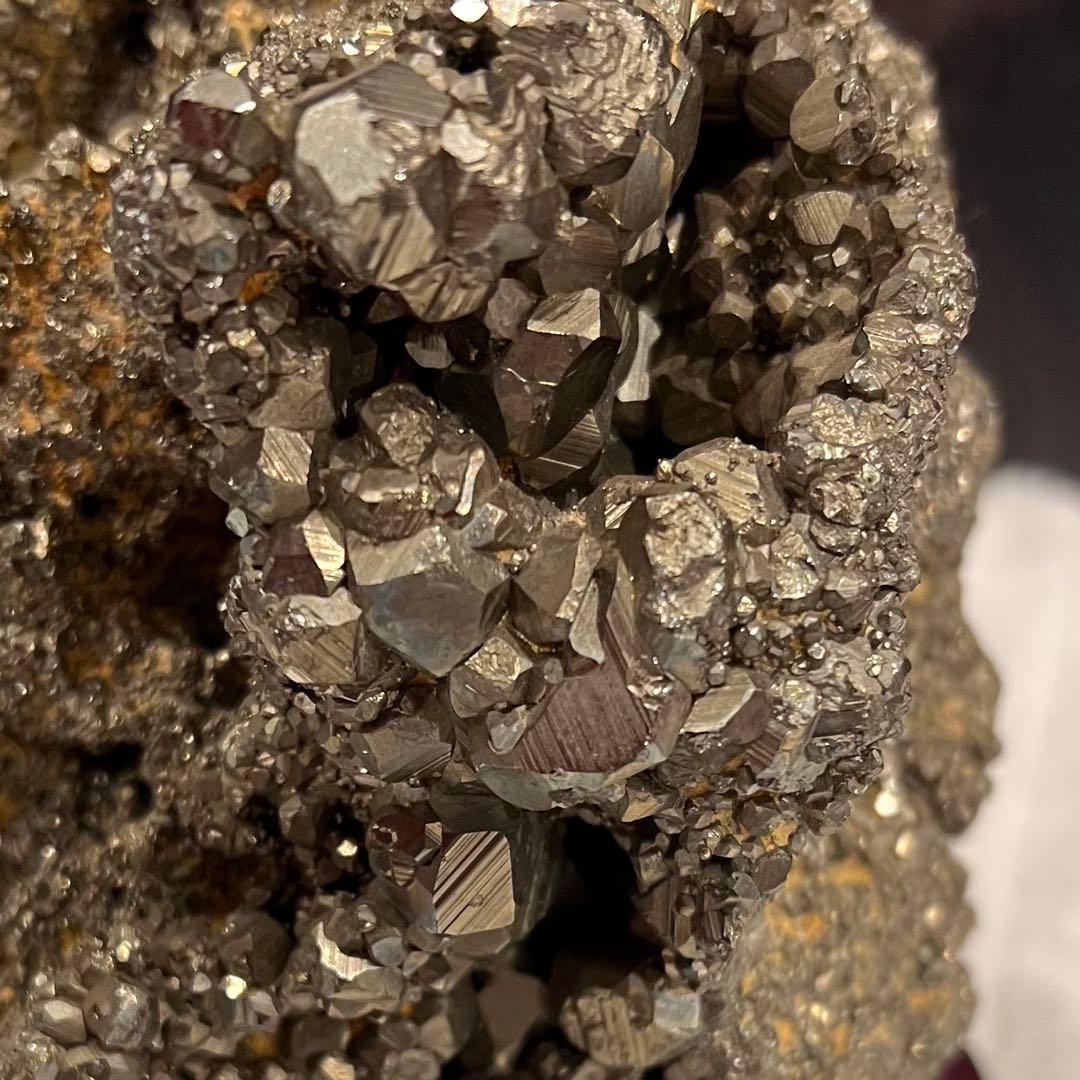 パイライト　黄鉄鉱　置物　2.8キロ