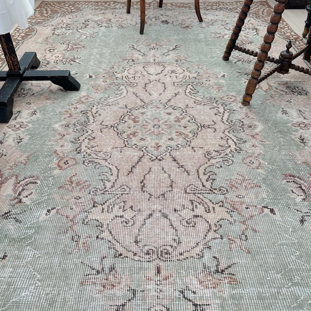 とも トルコヴィンテージラグ A83