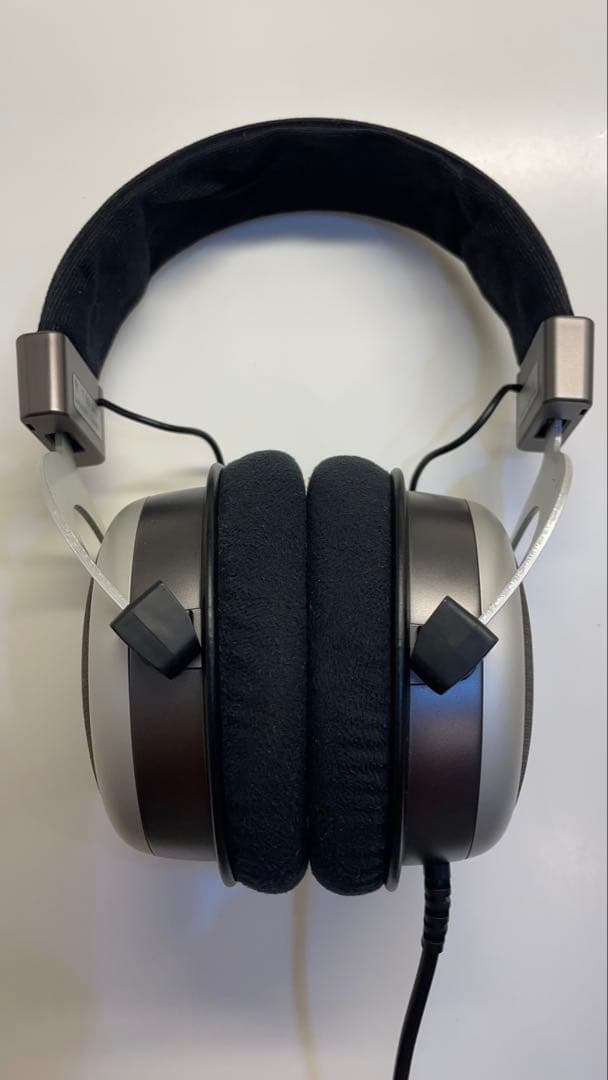 beyerdynamic T90 有線ヘッドホン