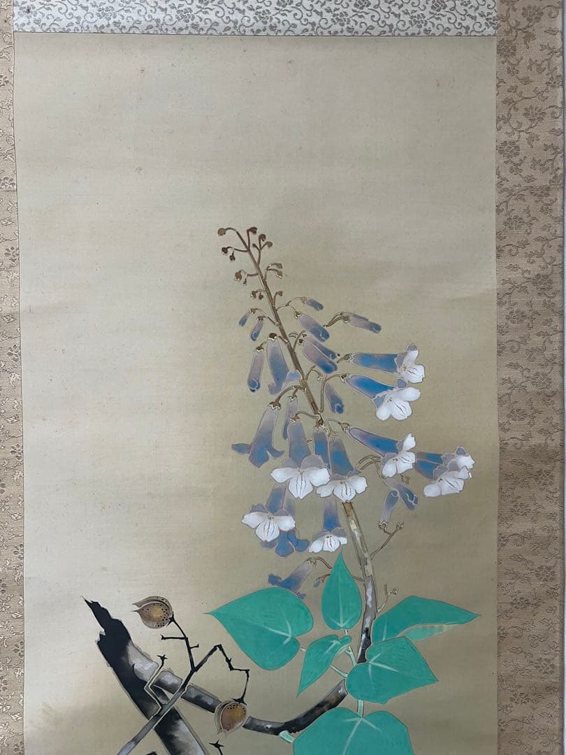 掛け軸　日本画 ［桐の花］絹本　木箱　送料込み！