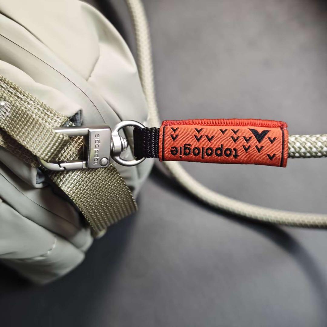 Topologie トポロジー クラウドバッグ ショルダーバッグ ベージュ ﻿