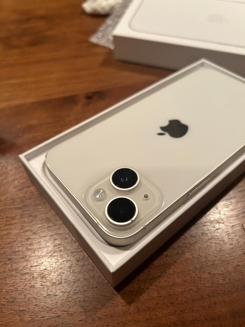 Apple iPhone 14 ホワイト 本体　SIMフリー