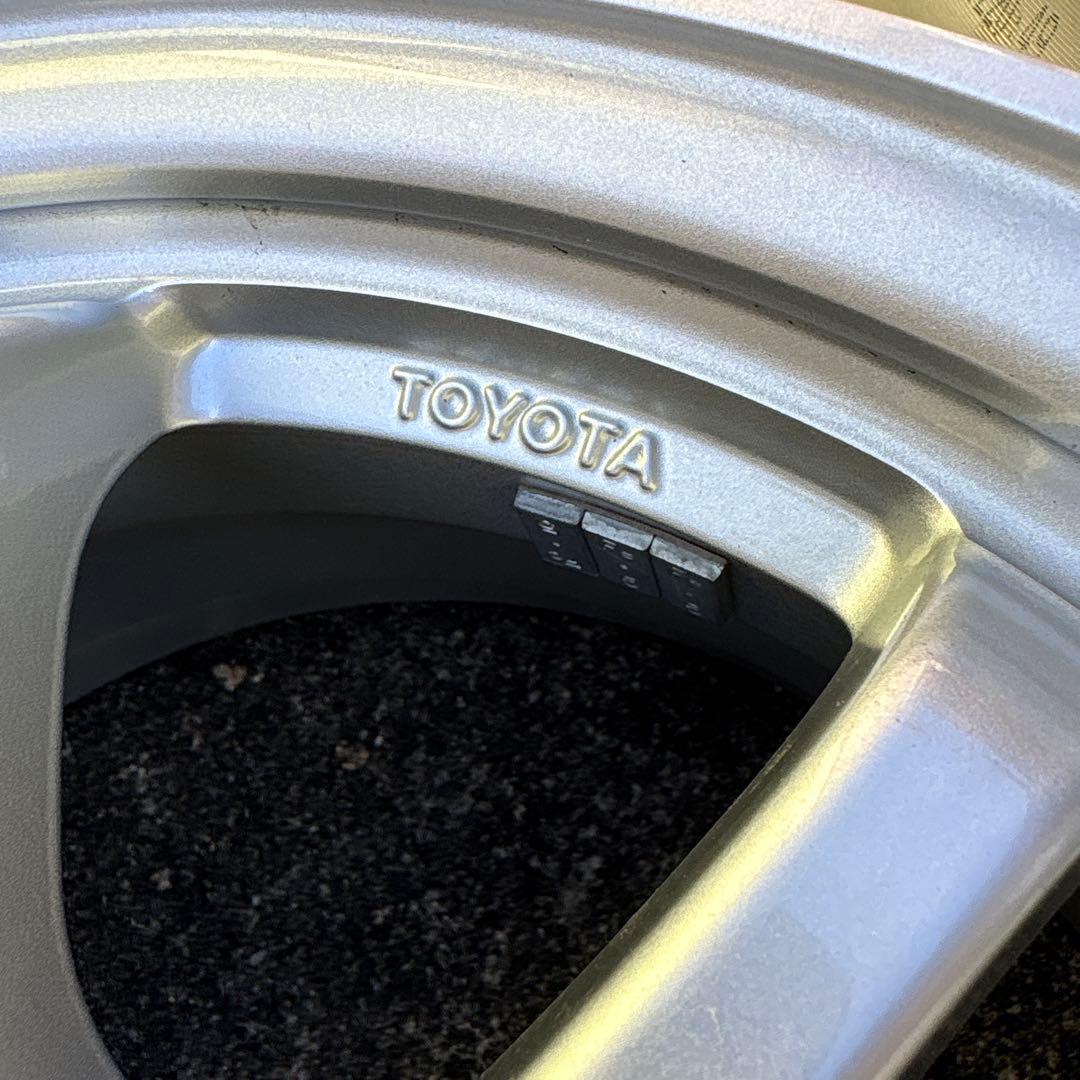 トヨタ 15インチ シルバー アルミホイール 5スポーク