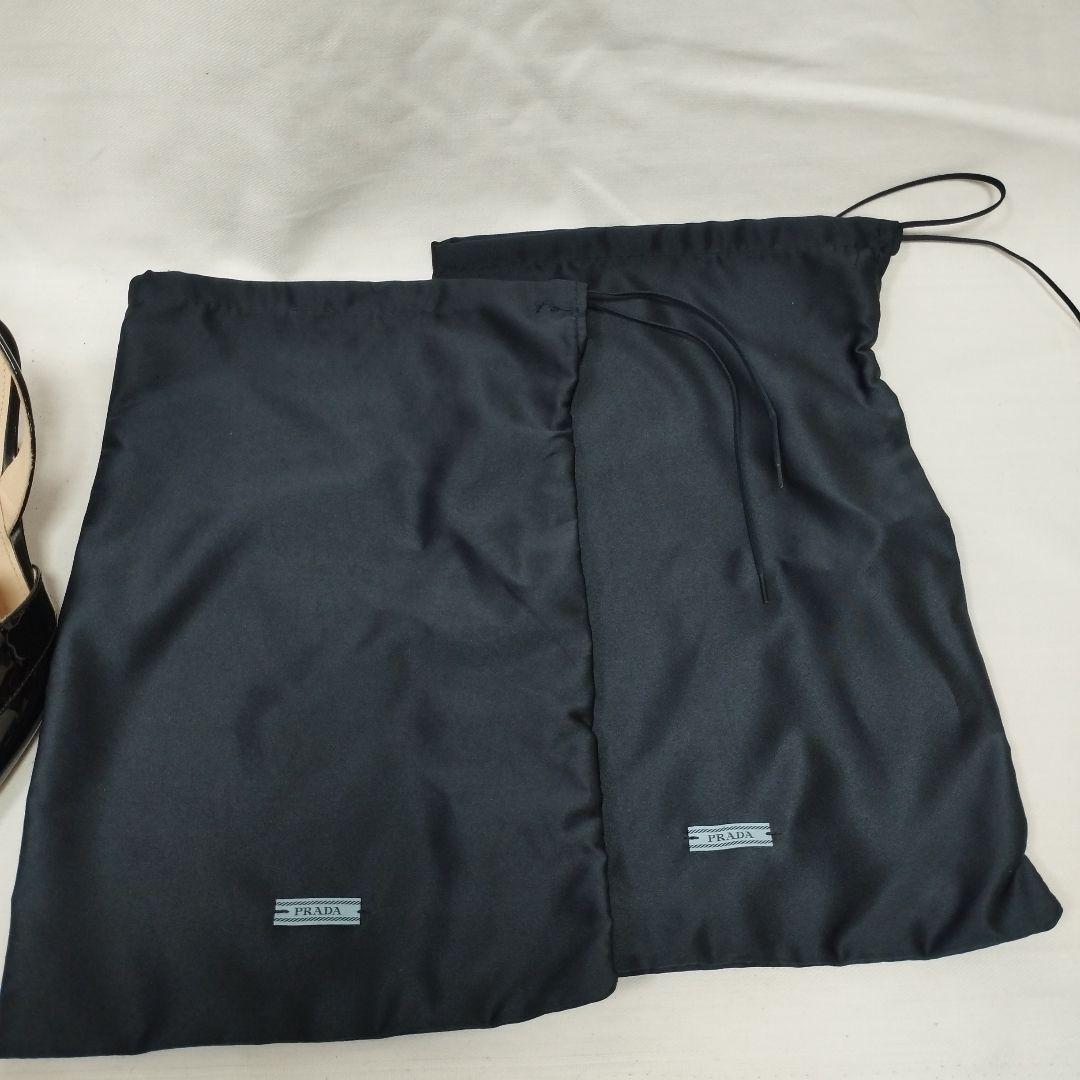 プラダ エナメル ブラック ポインテッドトゥ ミュール Sサイズ 21cm