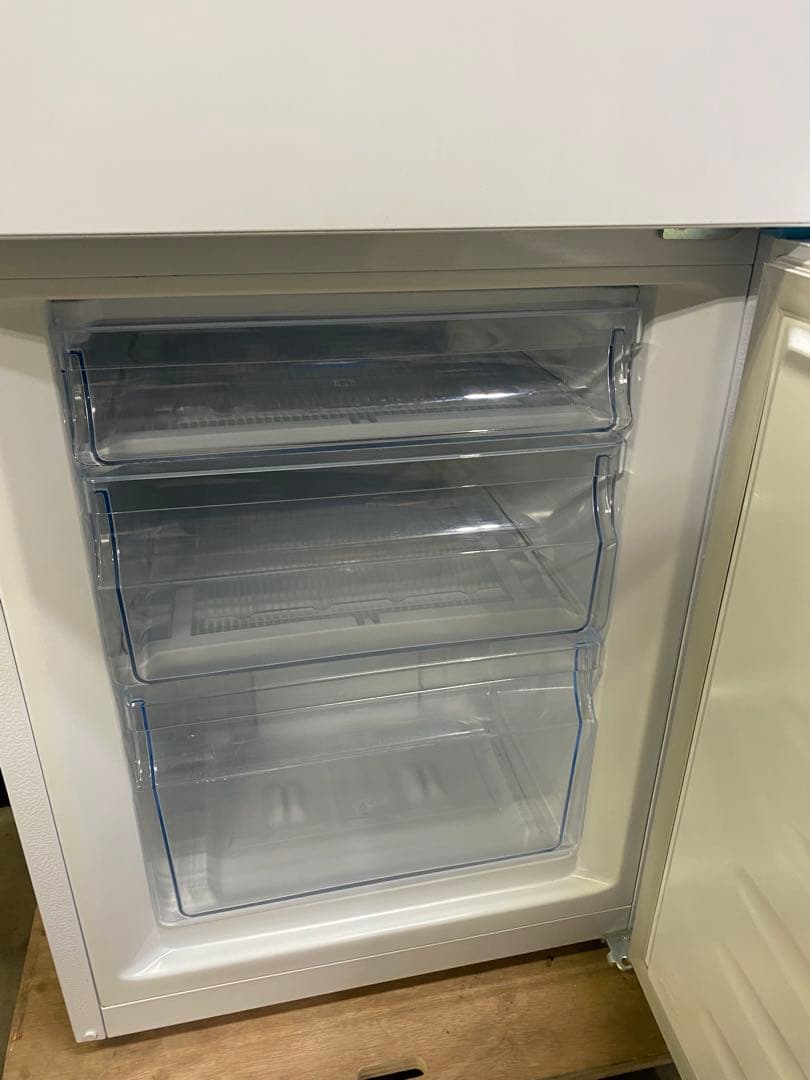 Hisenseノンフロン冷凍冷蔵庫175L 2021年製 HR-D1701W