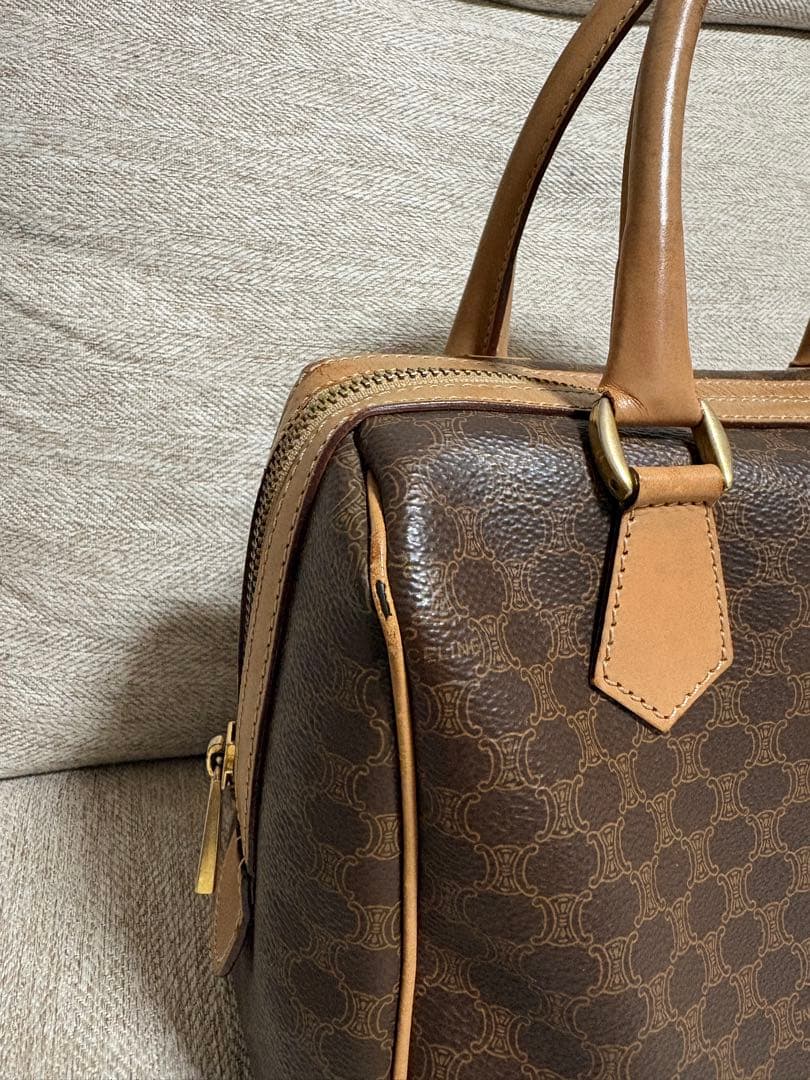 CELINE ブラウンレザーハンドバッグ
