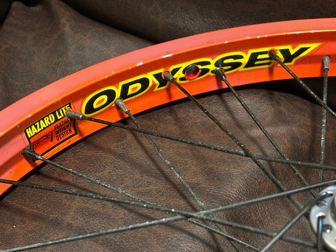 オデッセイ　フロントホイール　VANDERO ハブ使用