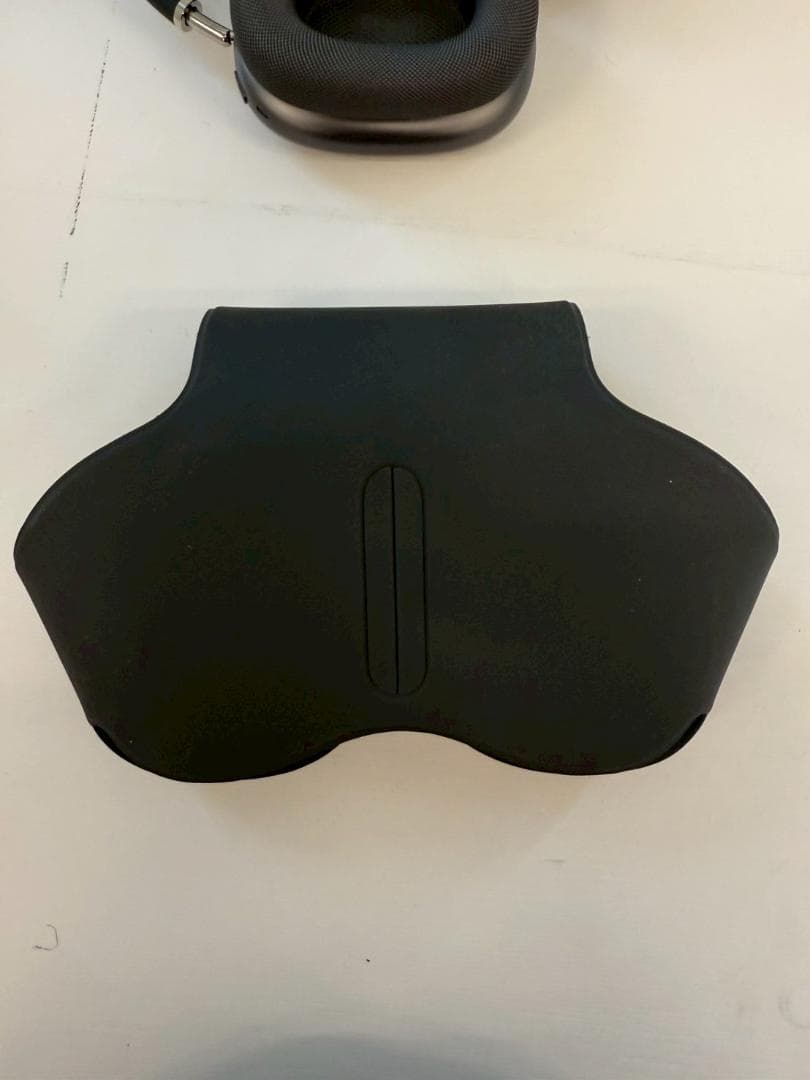 Airpods max スペースグレイ