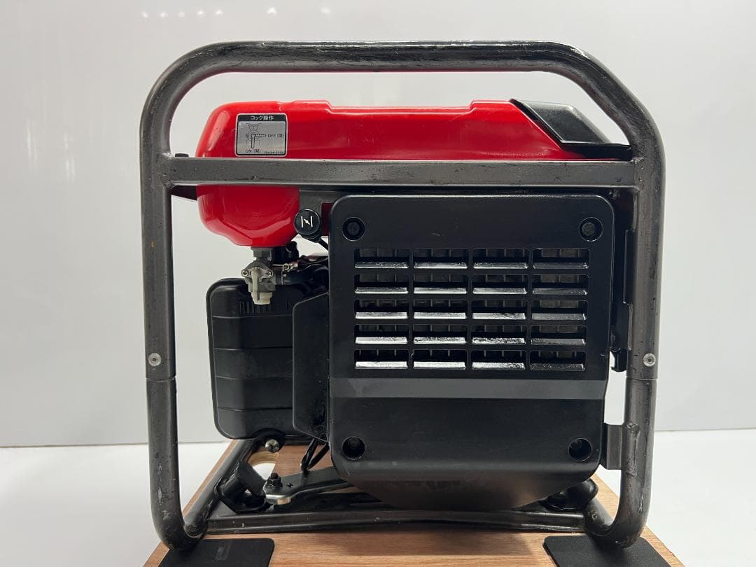 SHINDAIWA インバーター発電機 iEG2500 【動作良好・保証付】S1