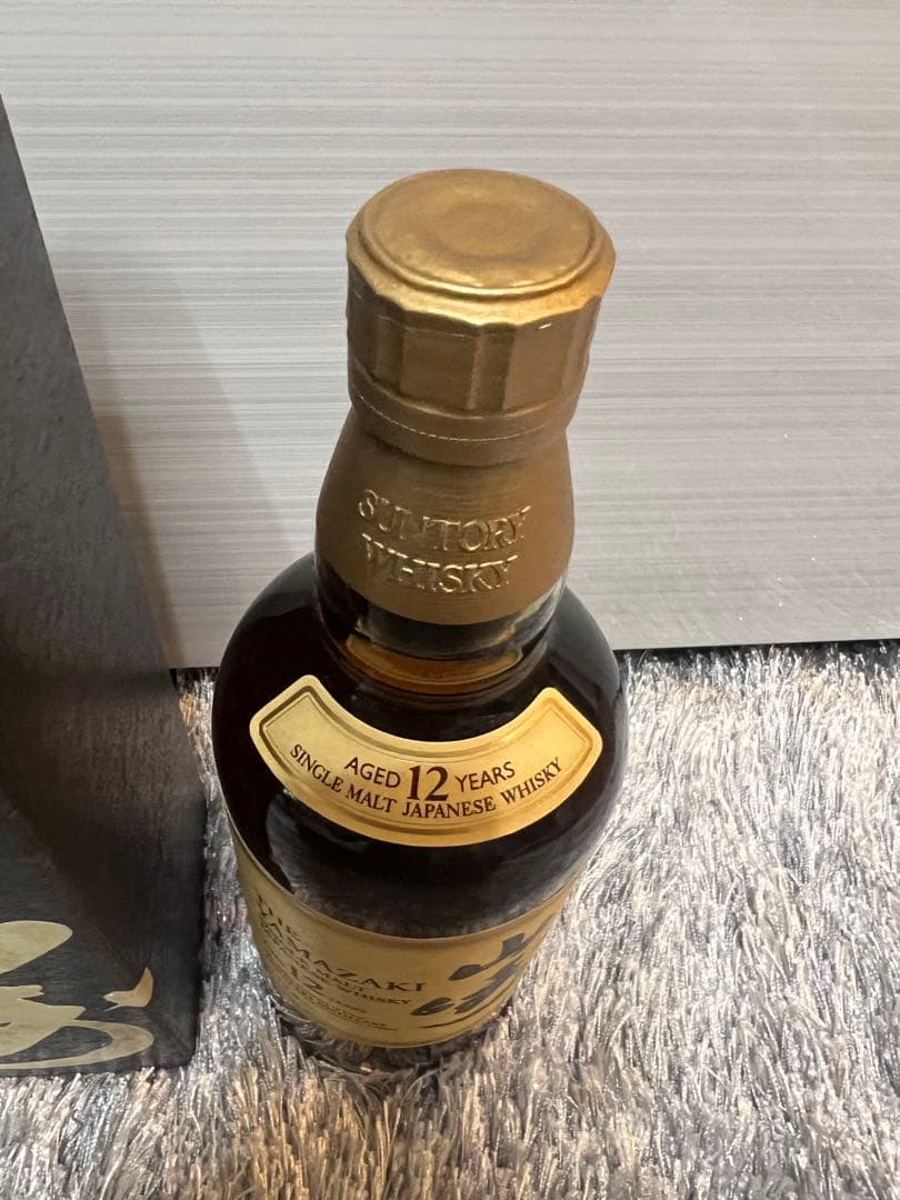 新品　小さな傷あり、山崎 12年 シングルモルトウイスキー 700ml