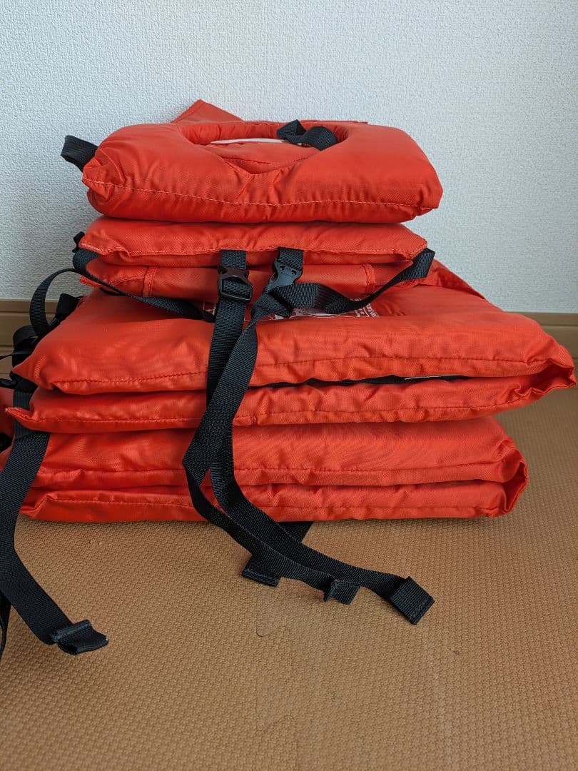 〜1/15　モンベル　浮くっしょん　フリー＆キッズサイズ各２点セット　カバー付き