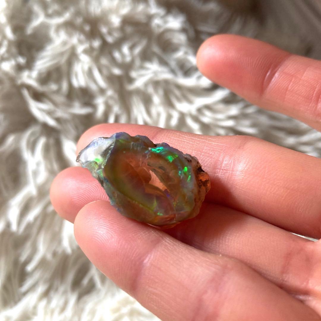 レア★美麗★ 35ct 原石　エチオピアオパール