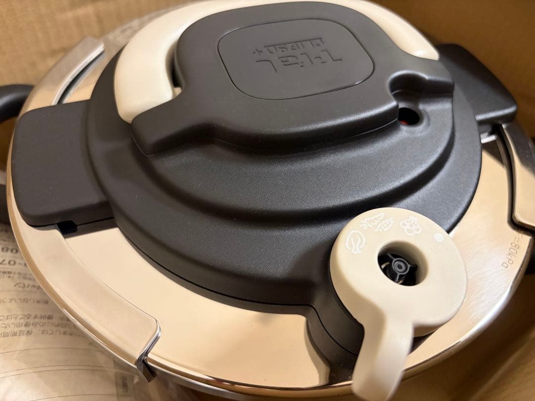 新品未使用　T-fal Clipso 圧力鍋 3L