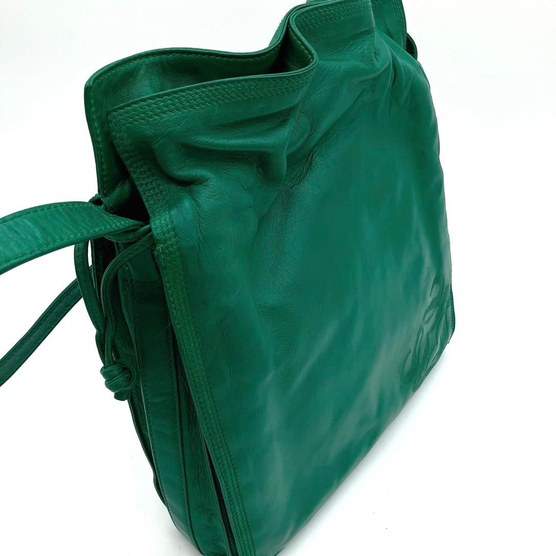 【LOEWE】ショルダーバッグ　フラメンコ　アナグラム型押し　レザー　グリーン