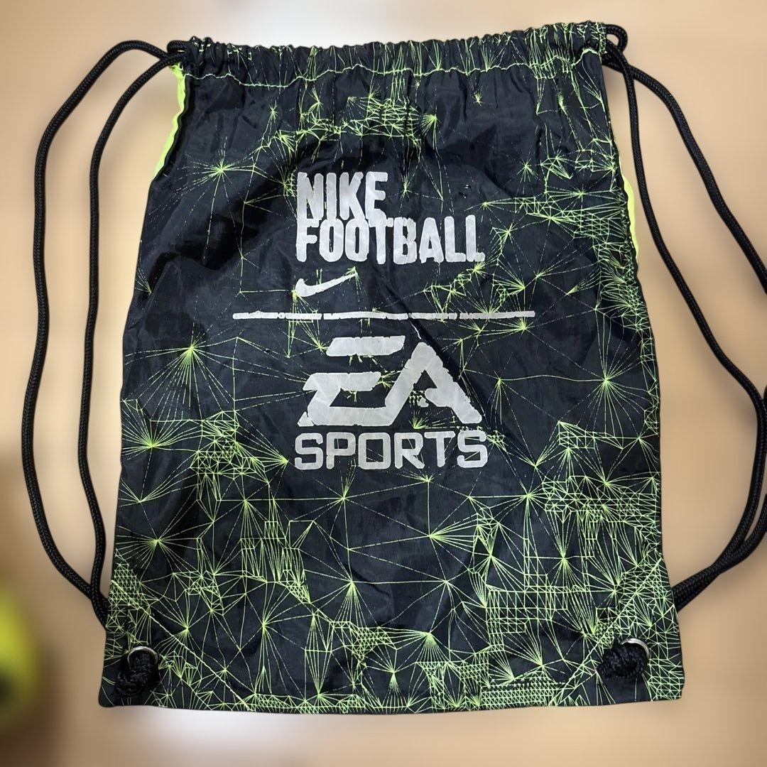 NIKE ハイパーヴェノム ファントム3 DF FG 最終値下げ‼️