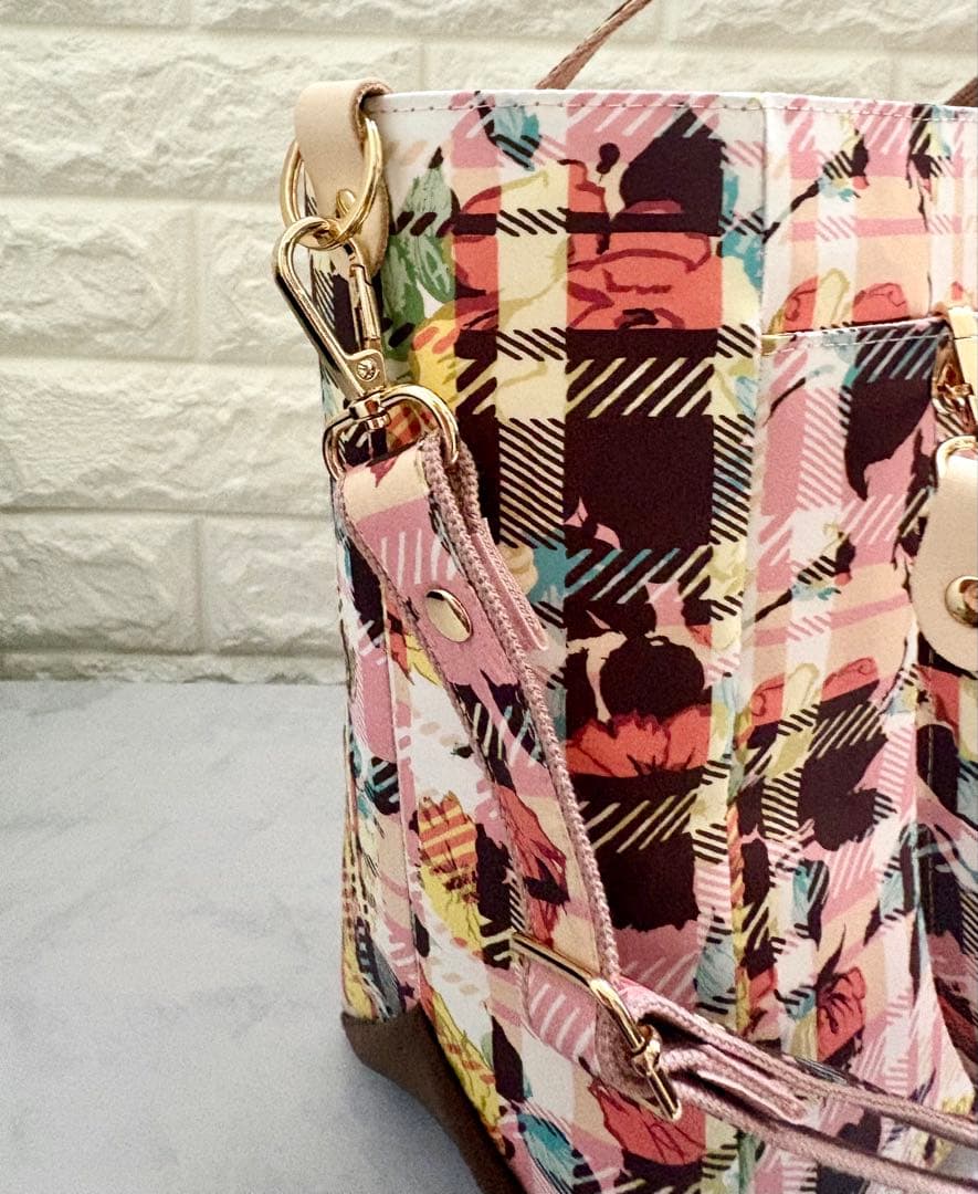 tooco様　ハンドメイド　リバティ　バッグ　オーダーページ