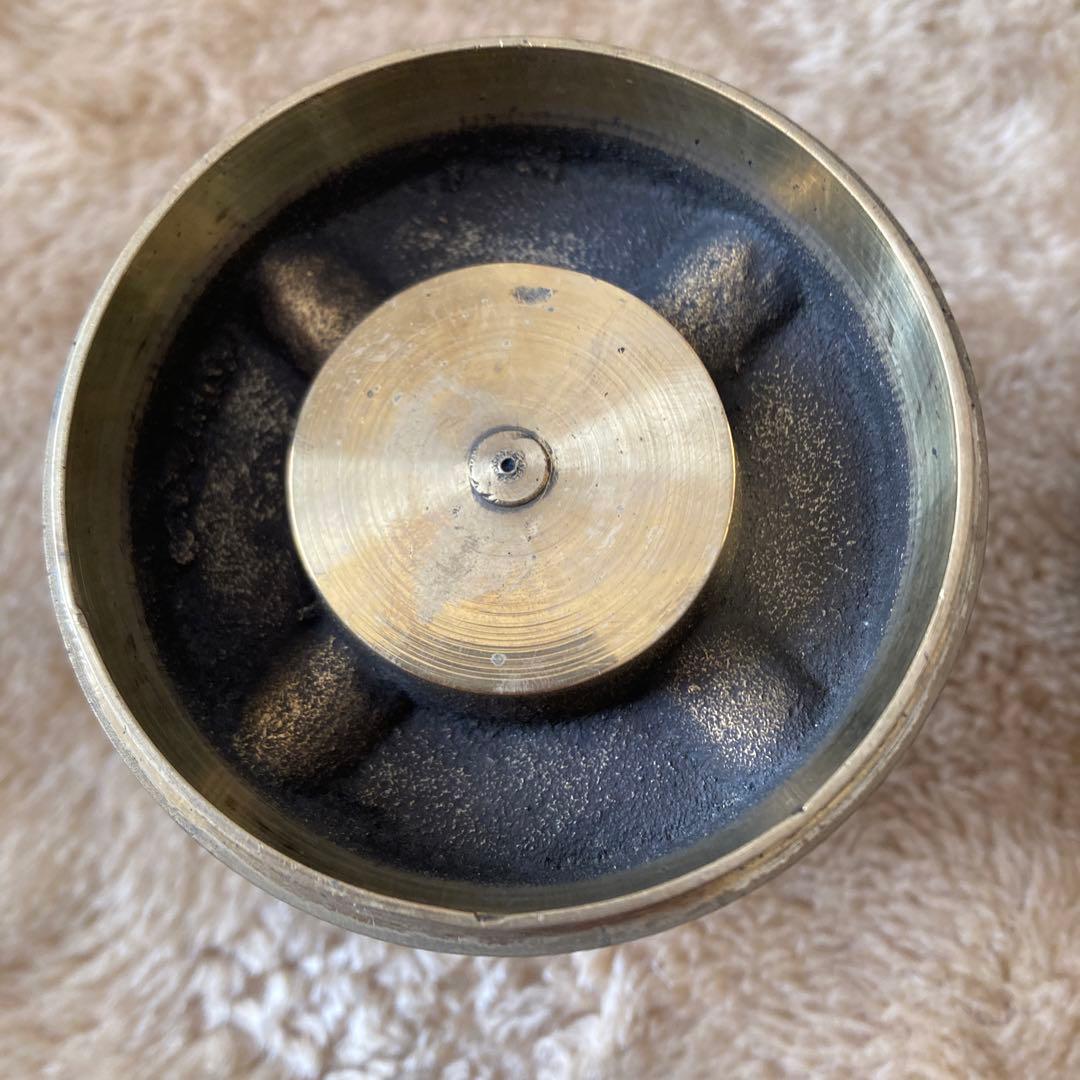 真鍮製エングレービング灰皿