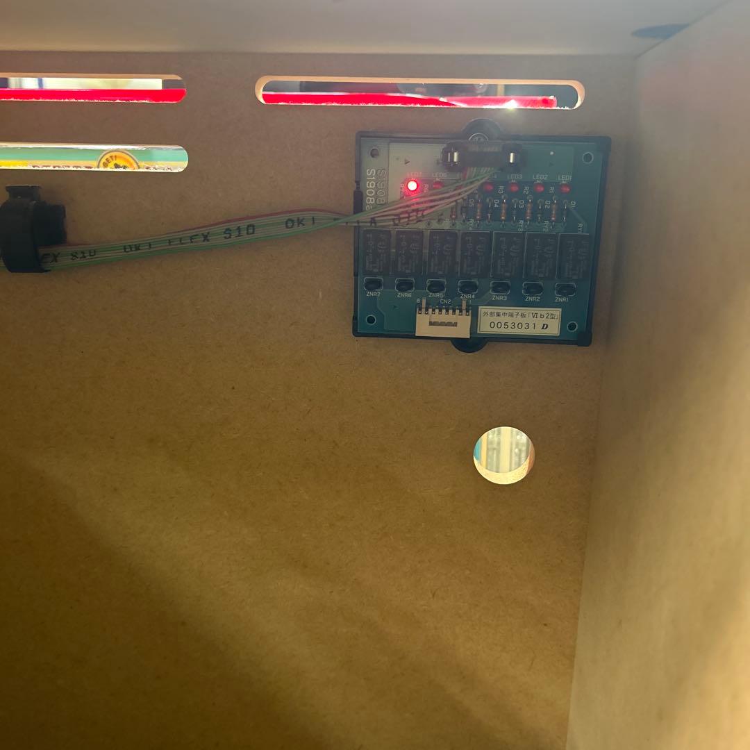 6525【個宅配送可】実機 ペルソナ4 不要機