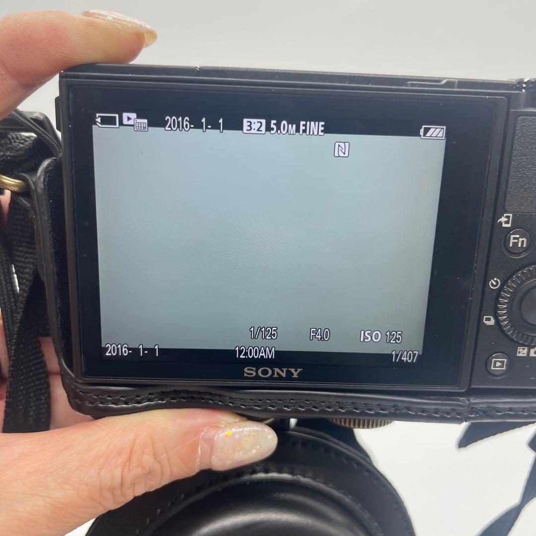 SONY Cyber-shot DSC-RX100M5 コンデジ